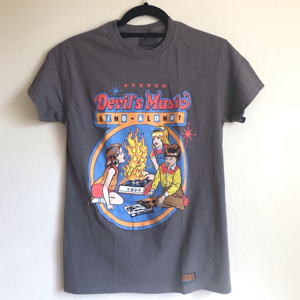 EUC Steven Rhodes Devil's Music Sing-Along T-shirt - Picture 1 of 5